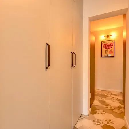 Апартаменты Castanilor 6 - Hip Industrial Close To Centre *