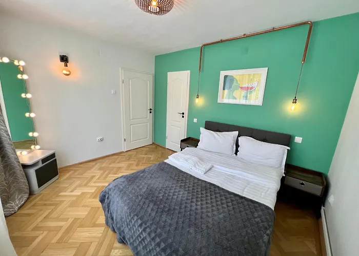 Castanilor 6 - Hip Industrial Close To Centre Appartement